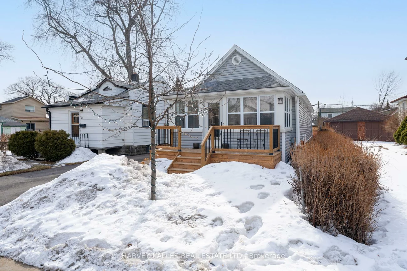 31, Elder, Long Branch, Toronto