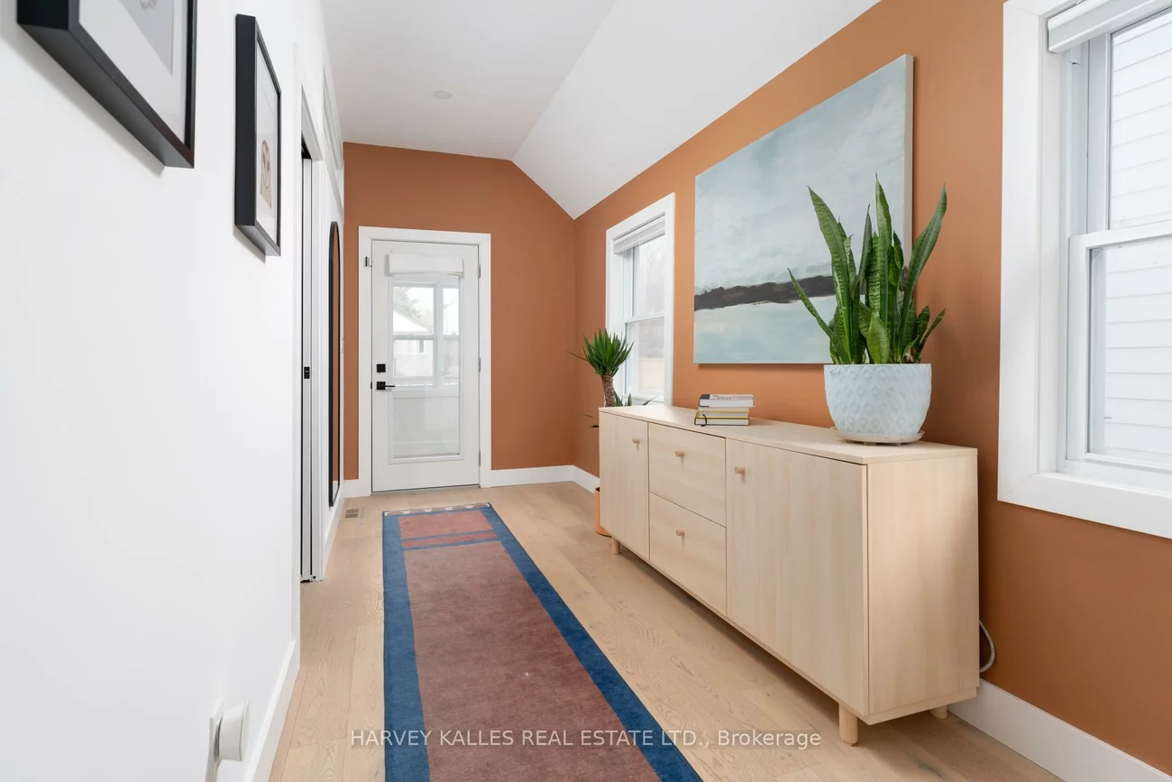 31, Elder, Long Branch, Toronto