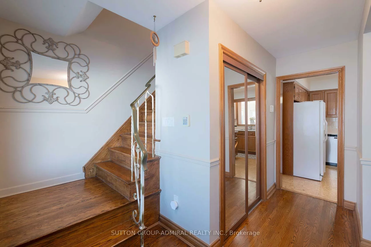 41, Hamptonbrook, Willowridge-Martingrove-Richview, Toronto