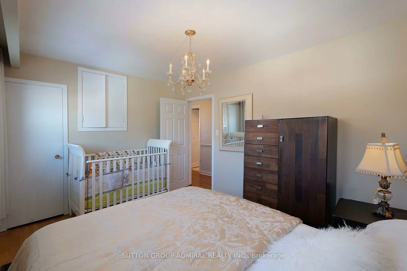41, Hamptonbrook, Willowridge-Martingrove-Richview, Toronto