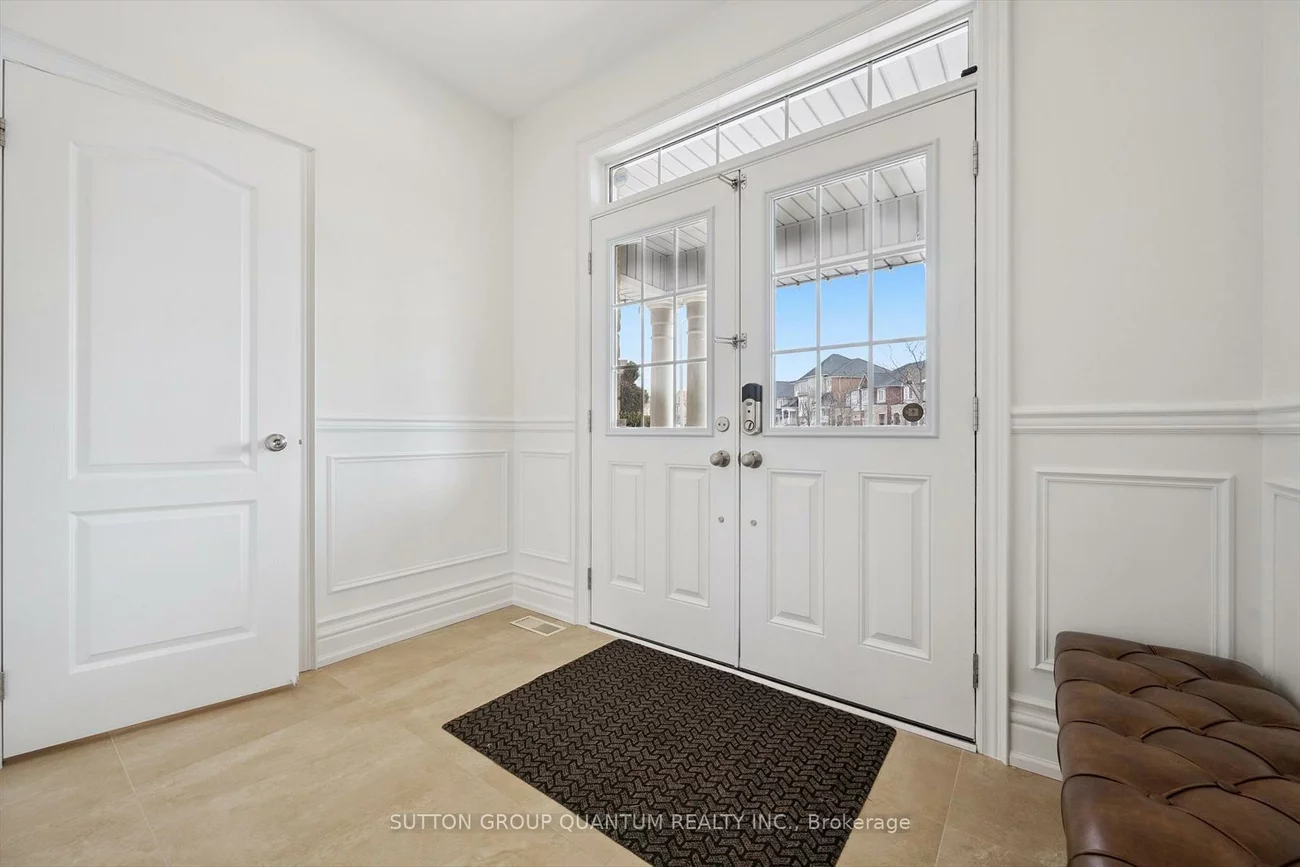 68, Westowanis, West Humber-Clairville, Toronto