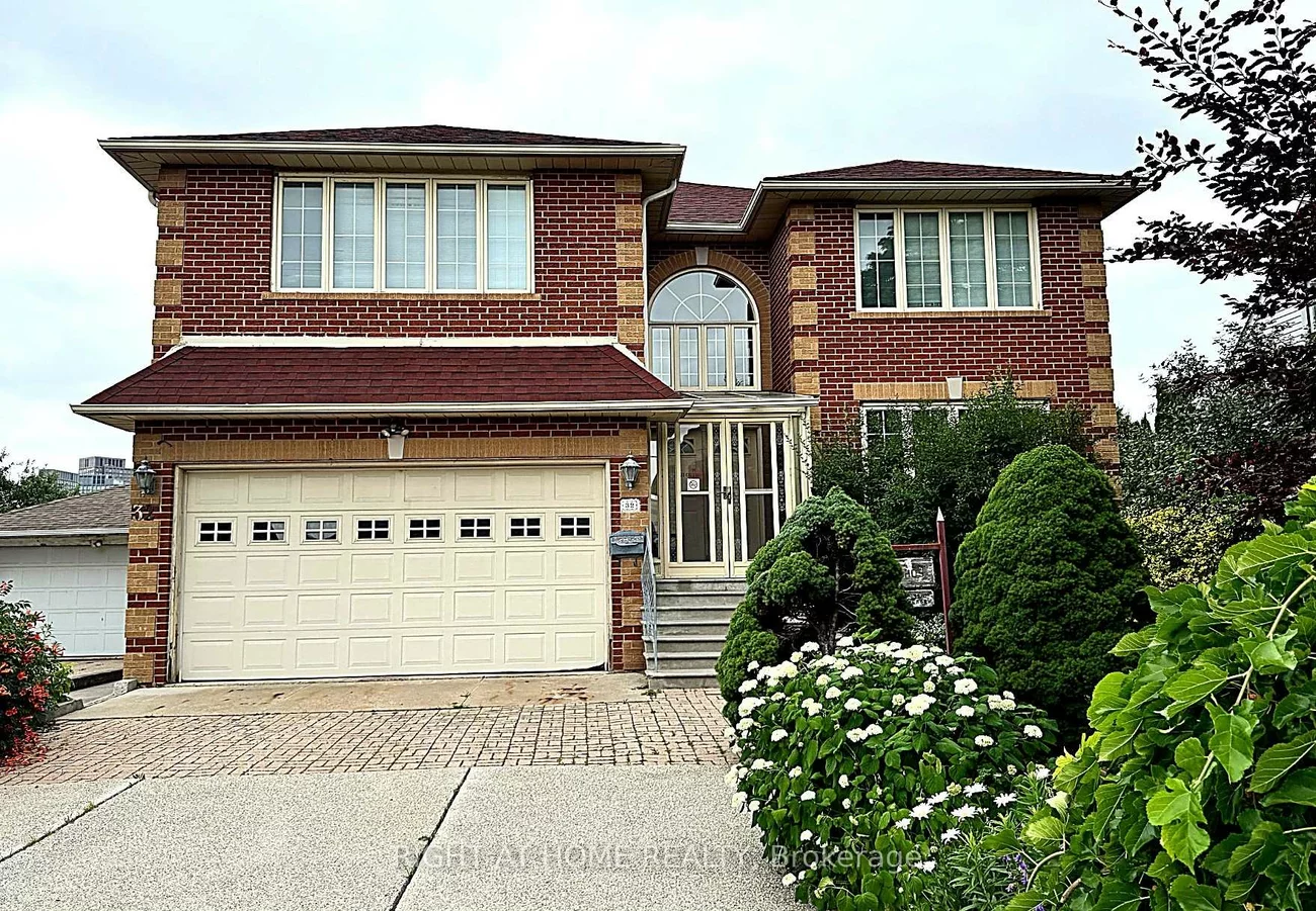 32, Creston, Yorkdale-Glen Park, Toronto