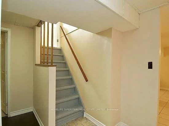 14, Dorward, Mount Olive-Silverstone-Jamestown, Toronto