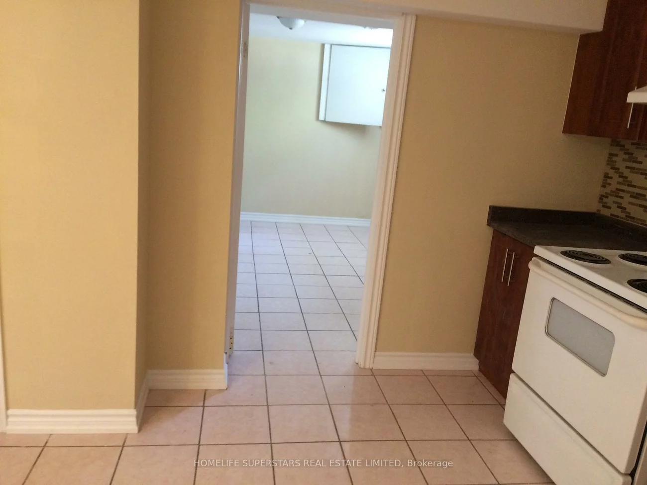 14, Dorward, Mount Olive-Silverstone-Jamestown, Toronto