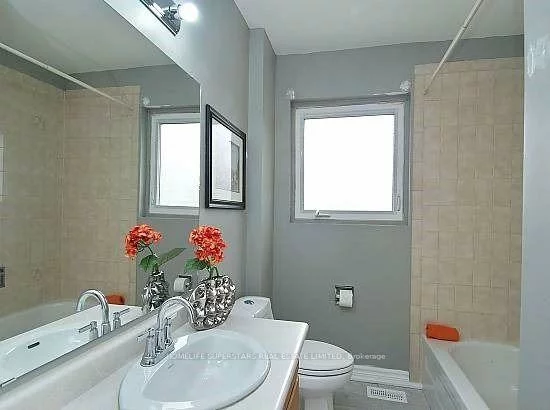 14, Dorward, Mount Olive-Silverstone-Jamestown, Toronto