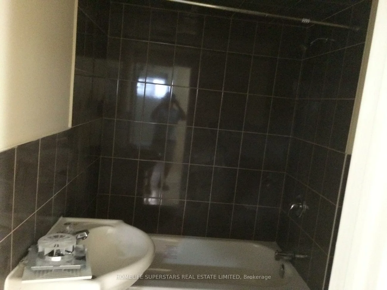 14, Dorward, Mount Olive-Silverstone-Jamestown, Toronto