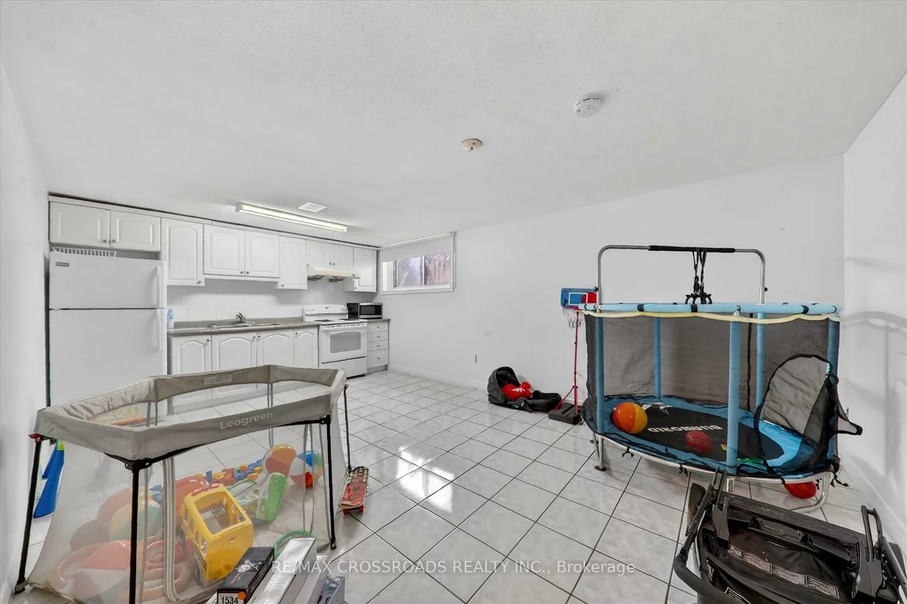 18, De Marco, Rustic, Toronto