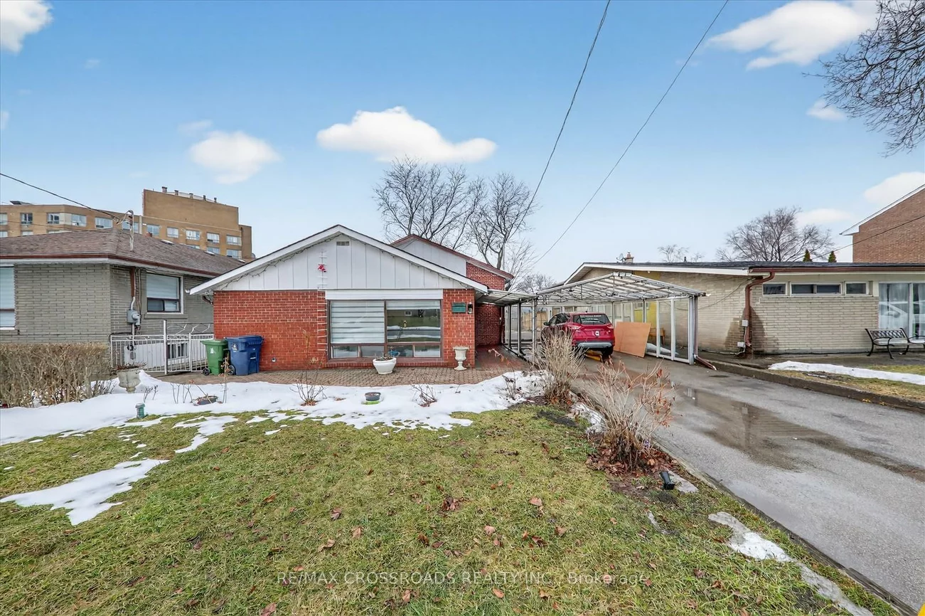 18, De Marco, Rustic, Toronto