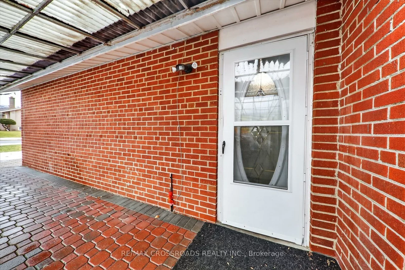 18, De Marco, Rustic, Toronto