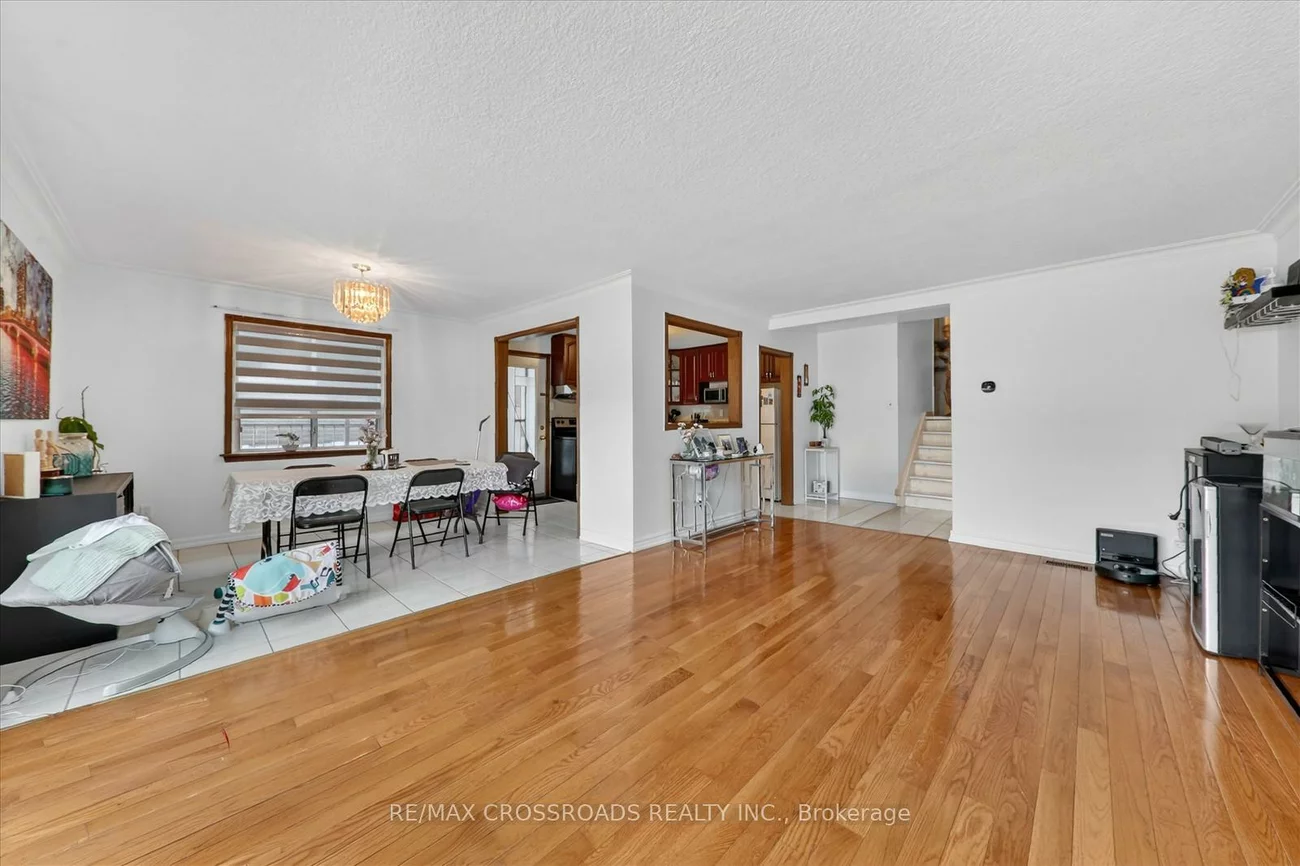 18, De Marco, Rustic, Toronto