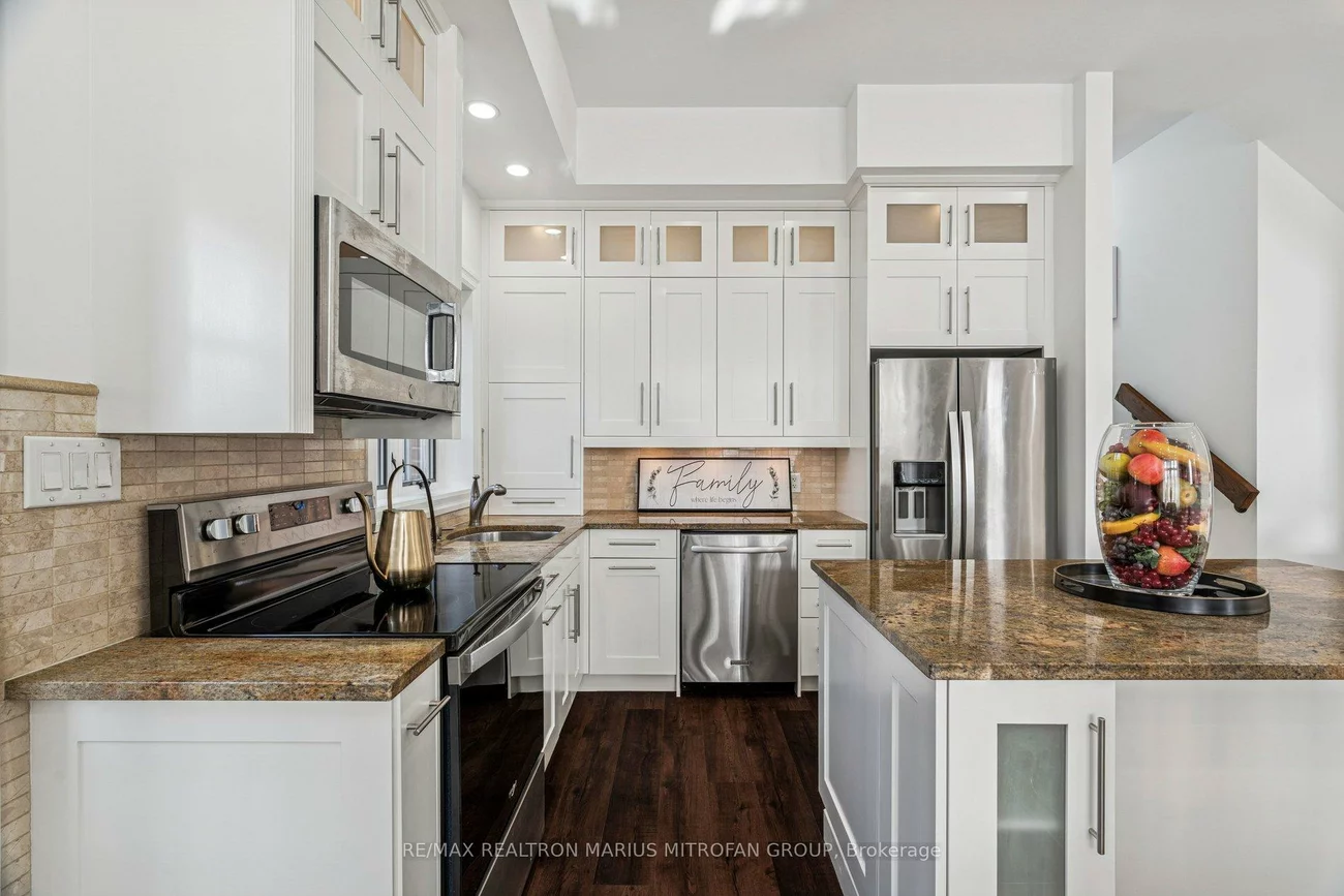 7, Rollins, Islington-City Centre West, Toronto