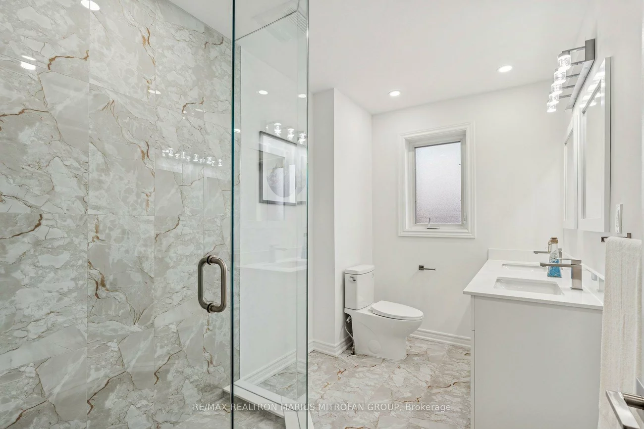 7, Rollins, Islington-City Centre West, Toronto