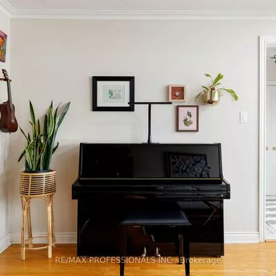 4, Gatewood, Edenbridge-Humber Valley, Toronto