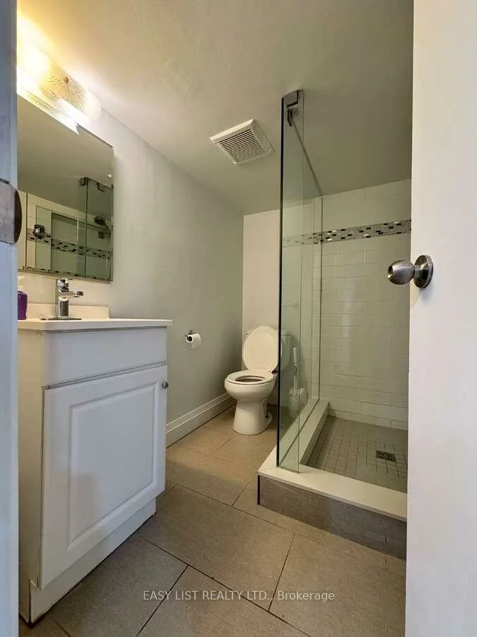 28, Inverleigh, Stonegate-Queensway, Toronto