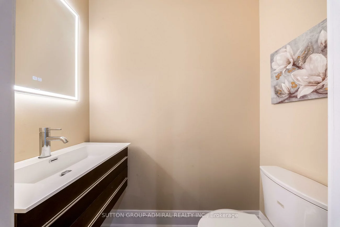 33, Twenty First, New Toronto, Toronto