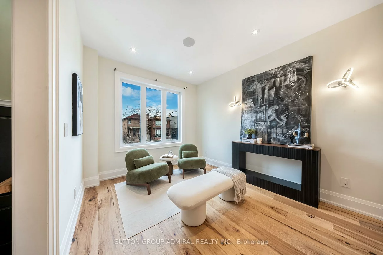 33, Twenty First, New Toronto, Toronto