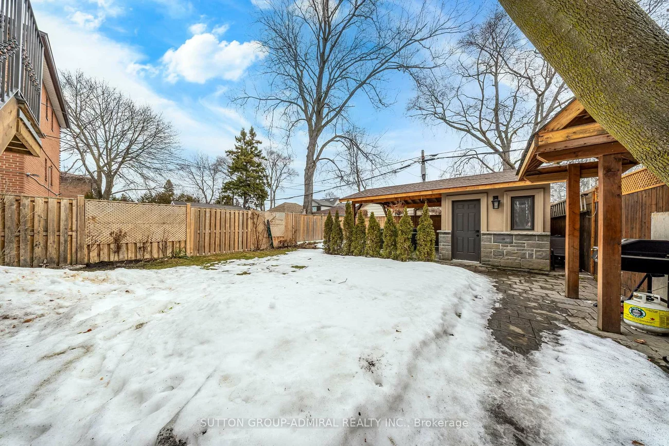 33, Twenty First, New Toronto, Toronto