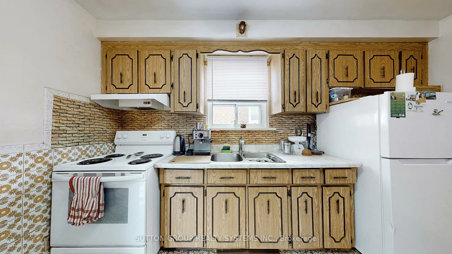 199, Strathnairn, Beechborough-Greenbrook, Toronto