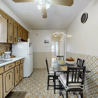 199, Strathnairn, Beechborough-Greenbrook, Toronto