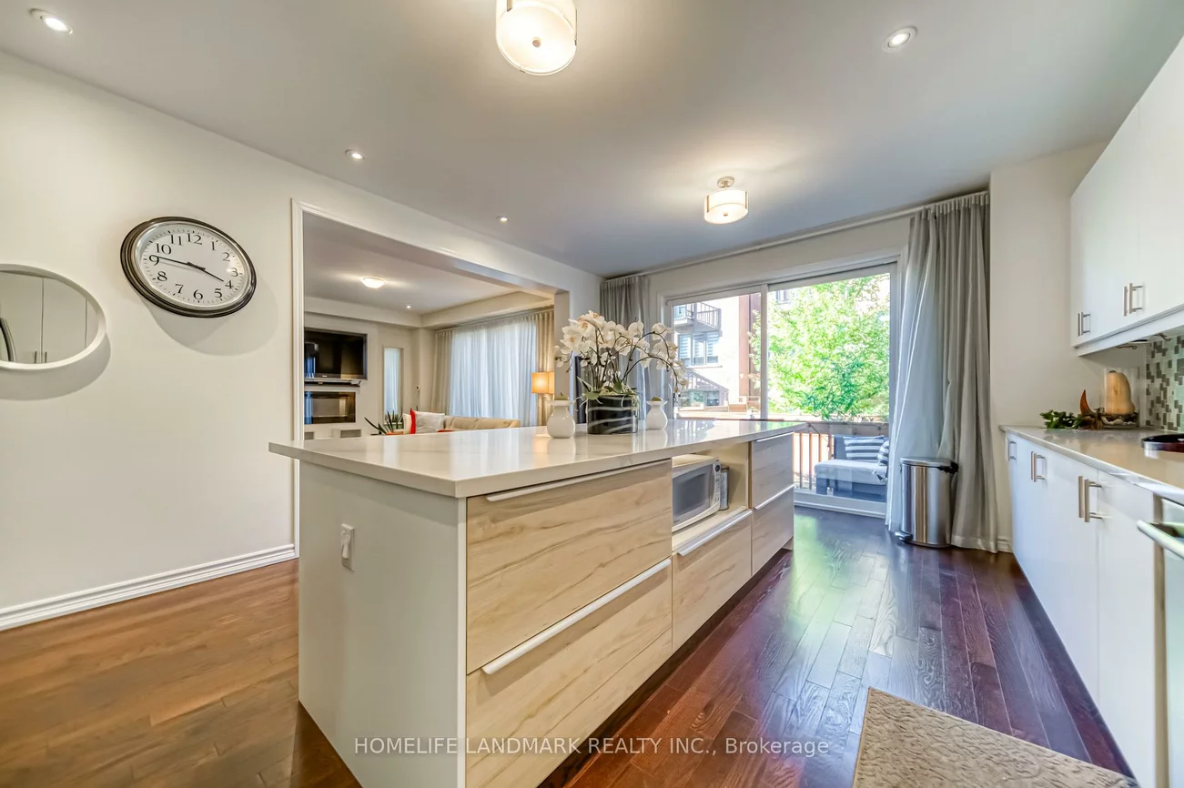 294, Valermo, Alderwood, Toronto