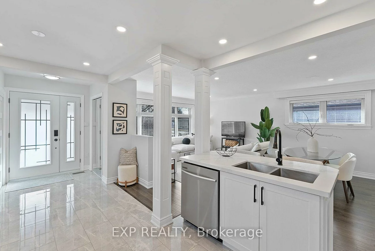 39, Hobden, Willowridge-Martingrove-Richview, Toronto