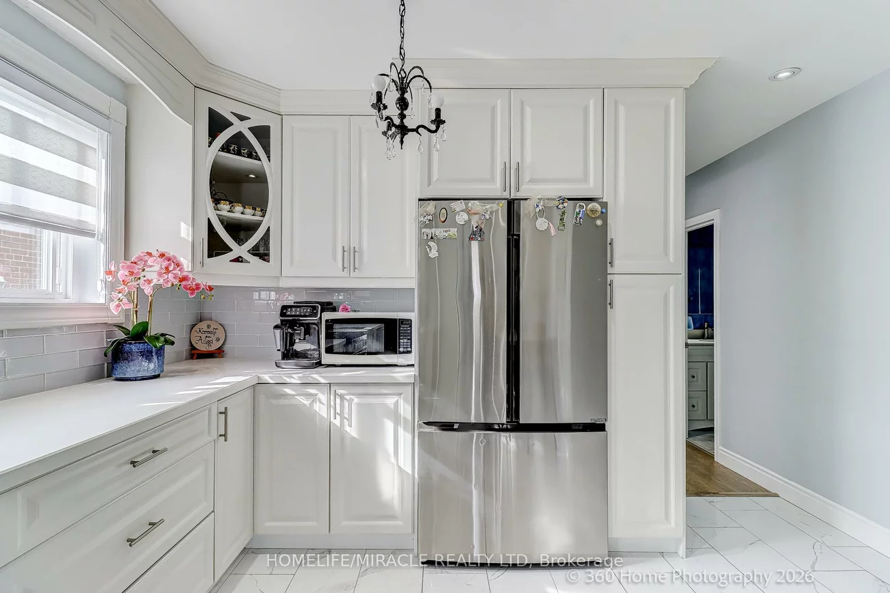 78, Cherrylawn, Humber Summit, Toronto