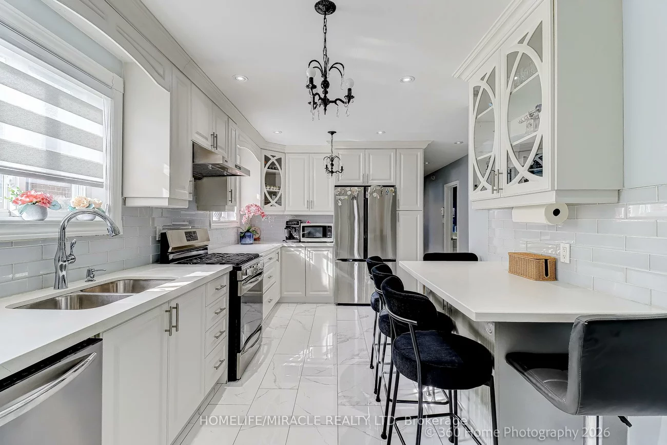 78, Cherrylawn, Humber Summit, Toronto