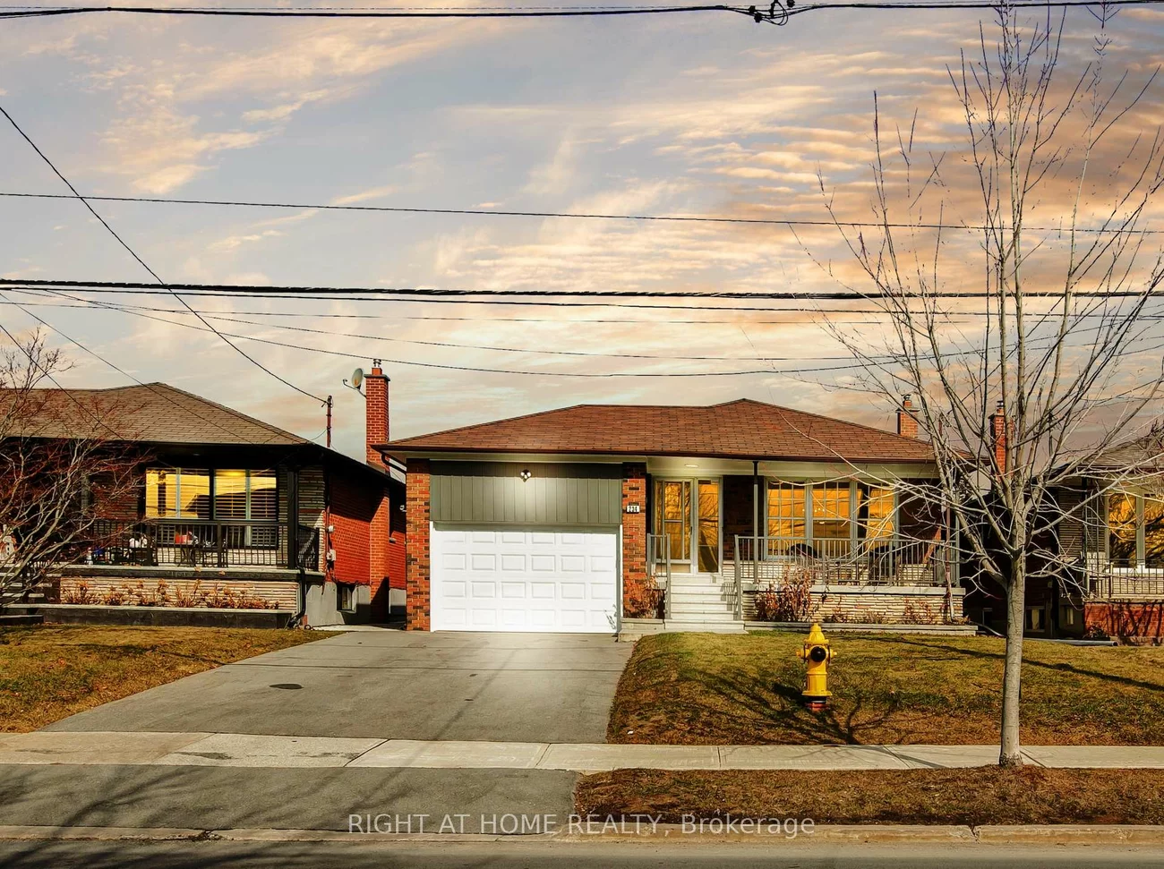 234, Maple Leaf, Rustic, Toronto