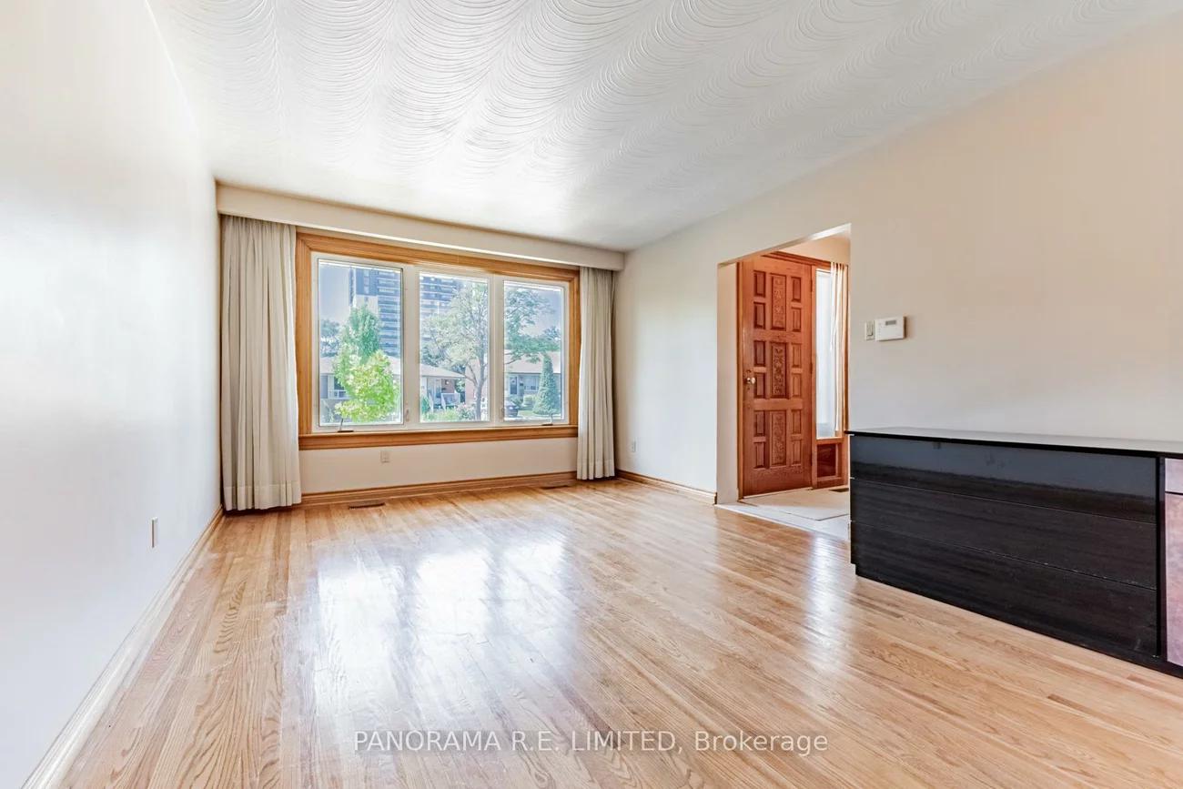 53, Vanguard, Islington-City Centre West, Toronto