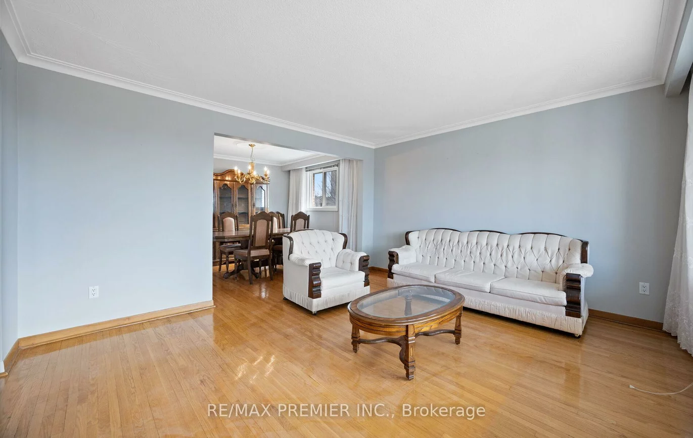 3, Mayberry, Glenfield-Jane Heights, Toronto