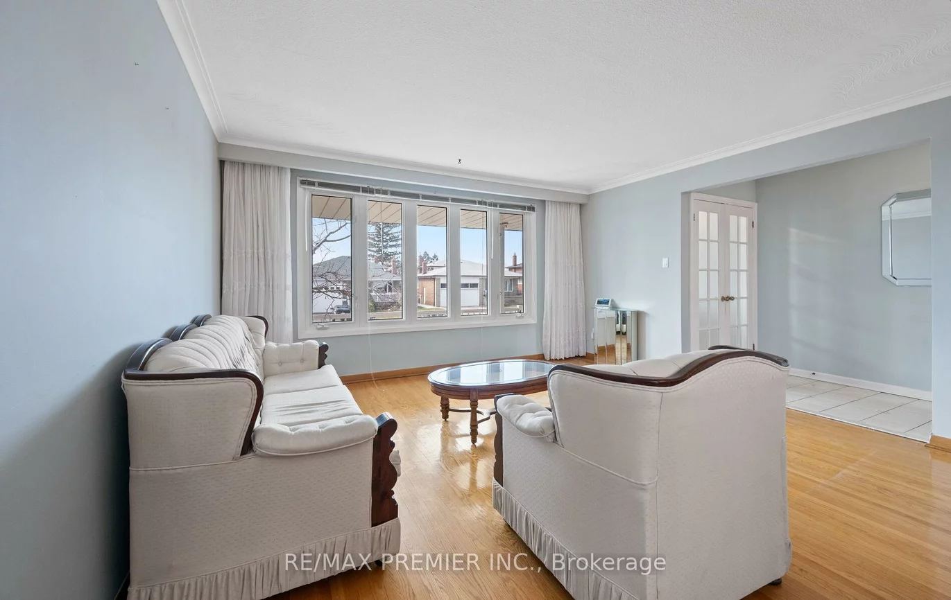 3, Mayberry, Glenfield-Jane Heights, Toronto