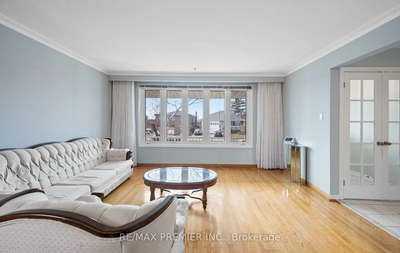 3, Mayberry, Glenfield-Jane Heights, Toronto