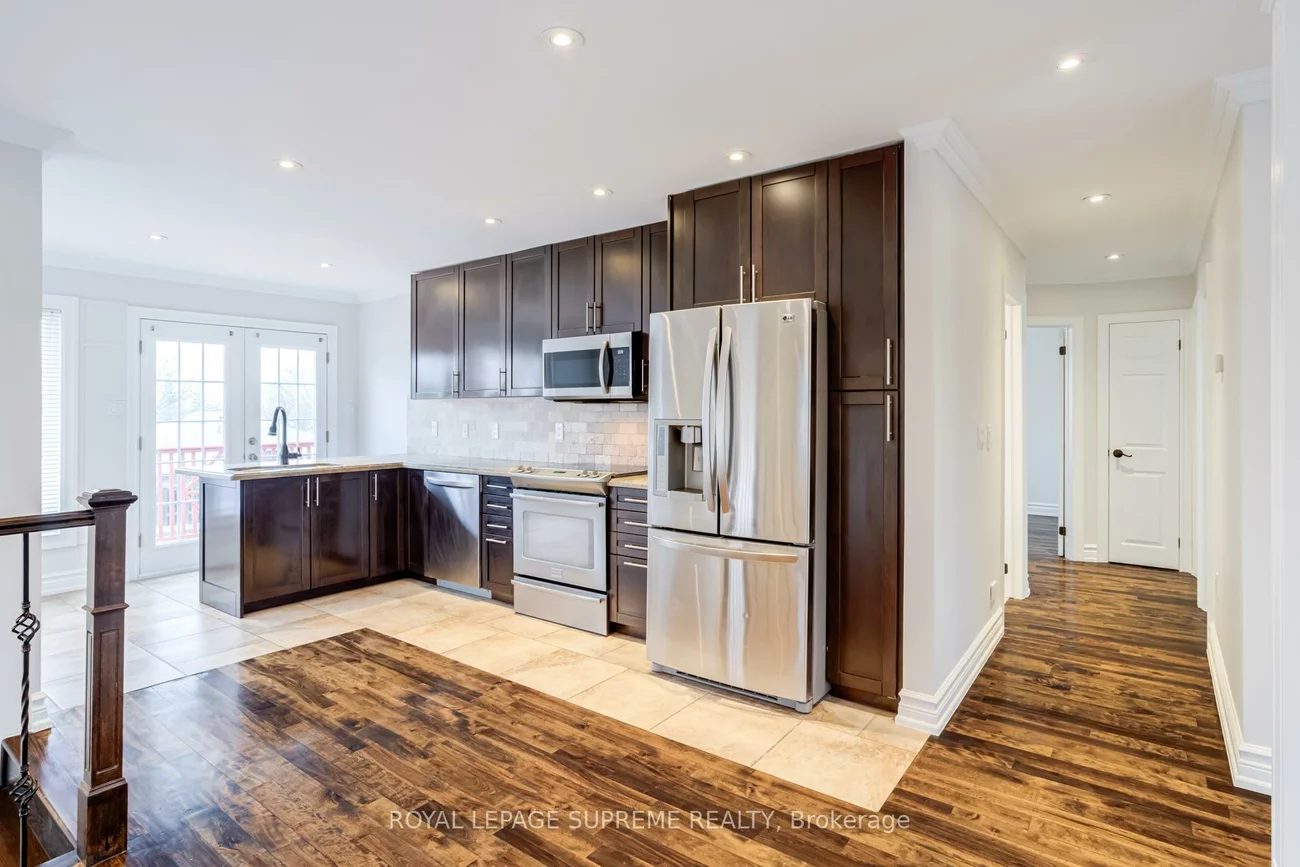 18, Fairweather, Brookhaven-Amesbury, Toronto