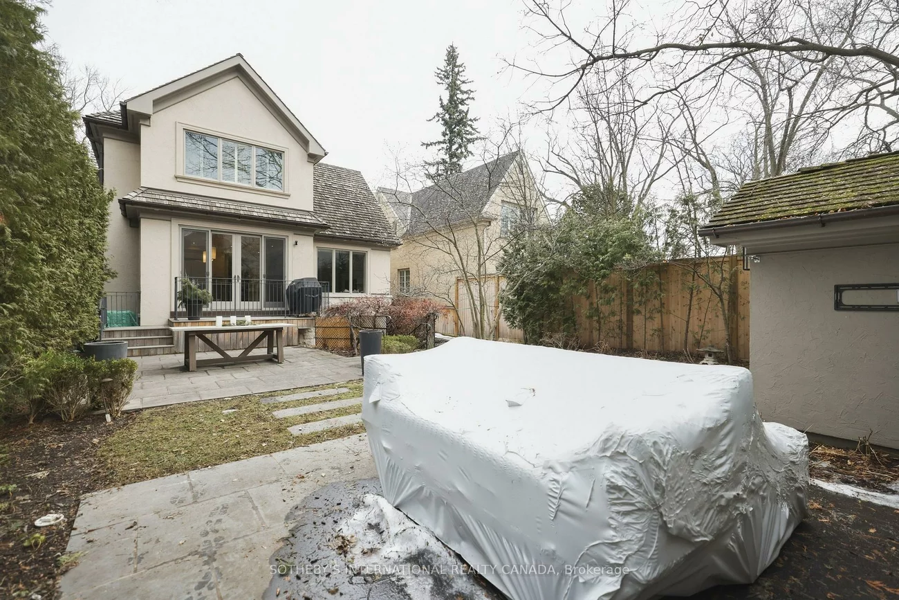 85, Strath, Kingsway South, Toronto