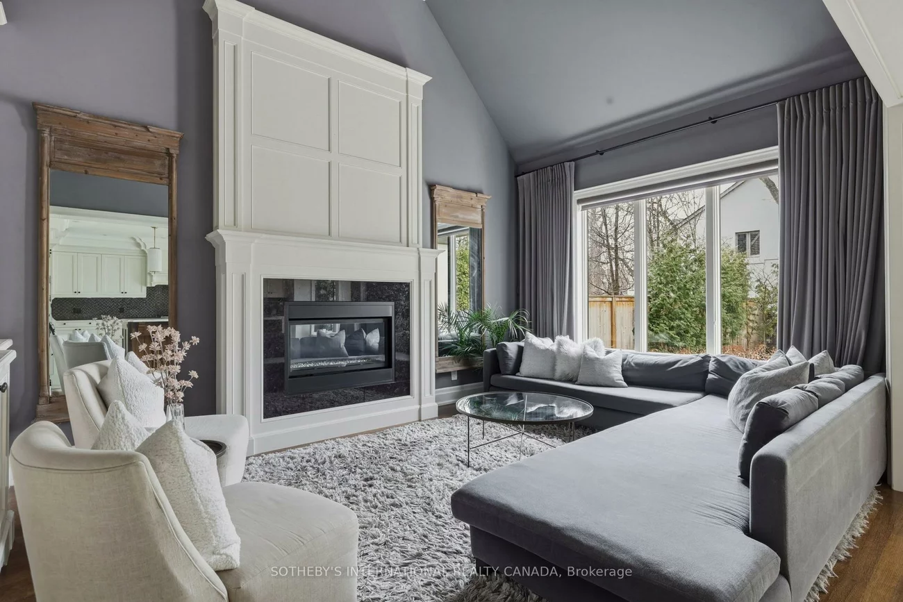 85, Strath, Kingsway South, Toronto