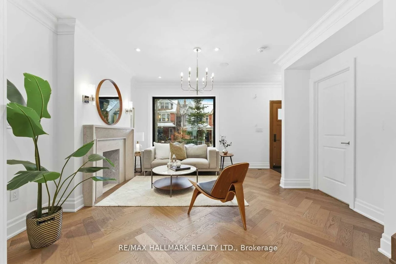 90, Garden, Roncesvalles, Toronto