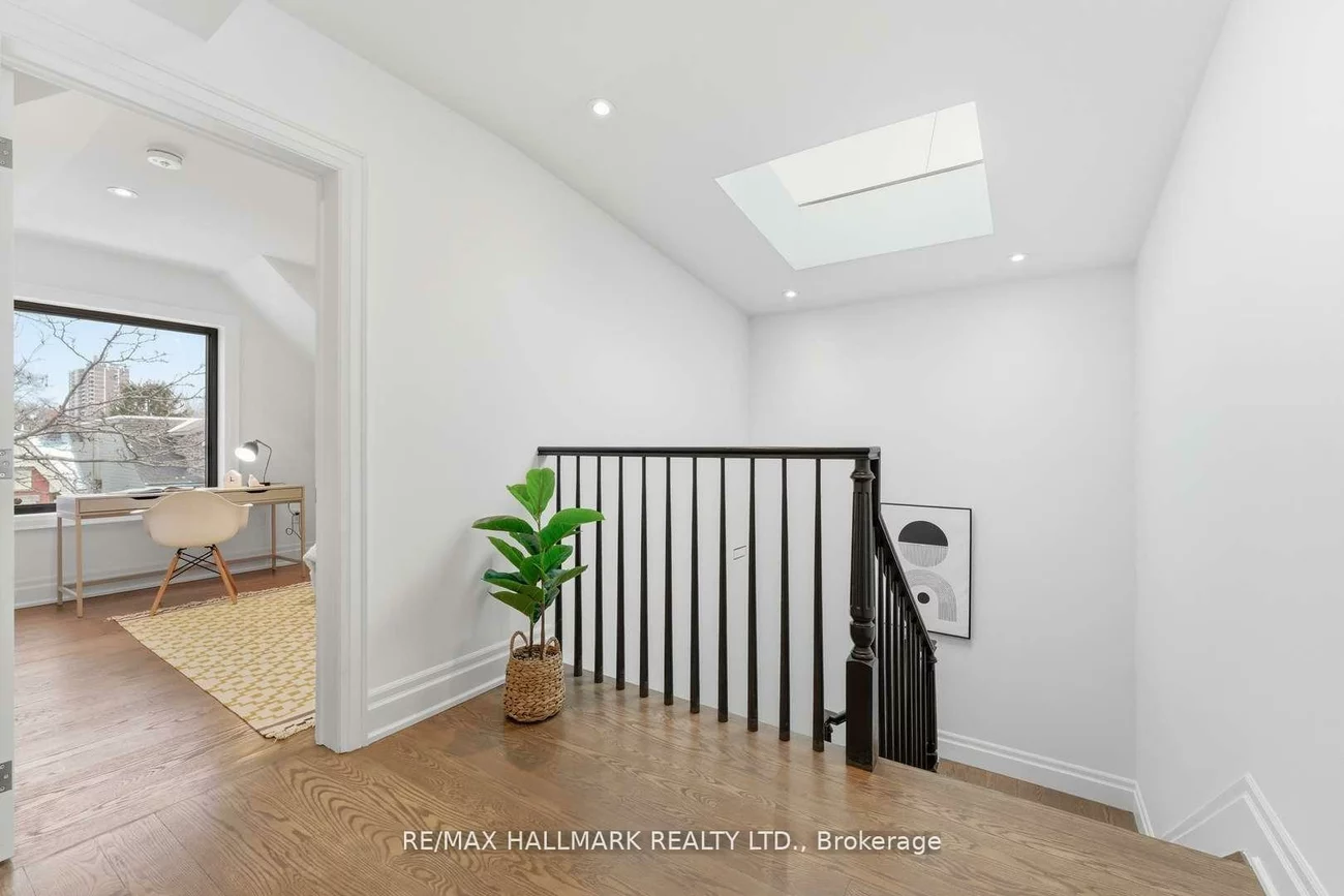 90, Garden, Roncesvalles, Toronto