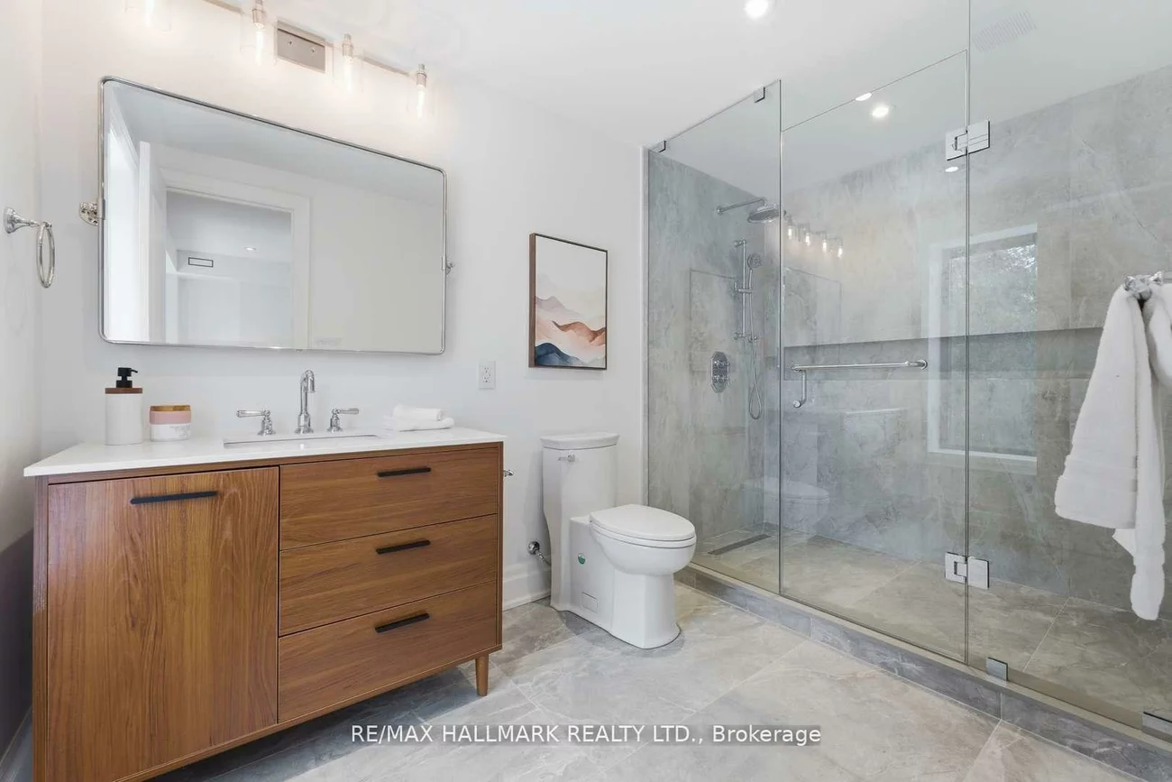 90, Garden, Roncesvalles, Toronto