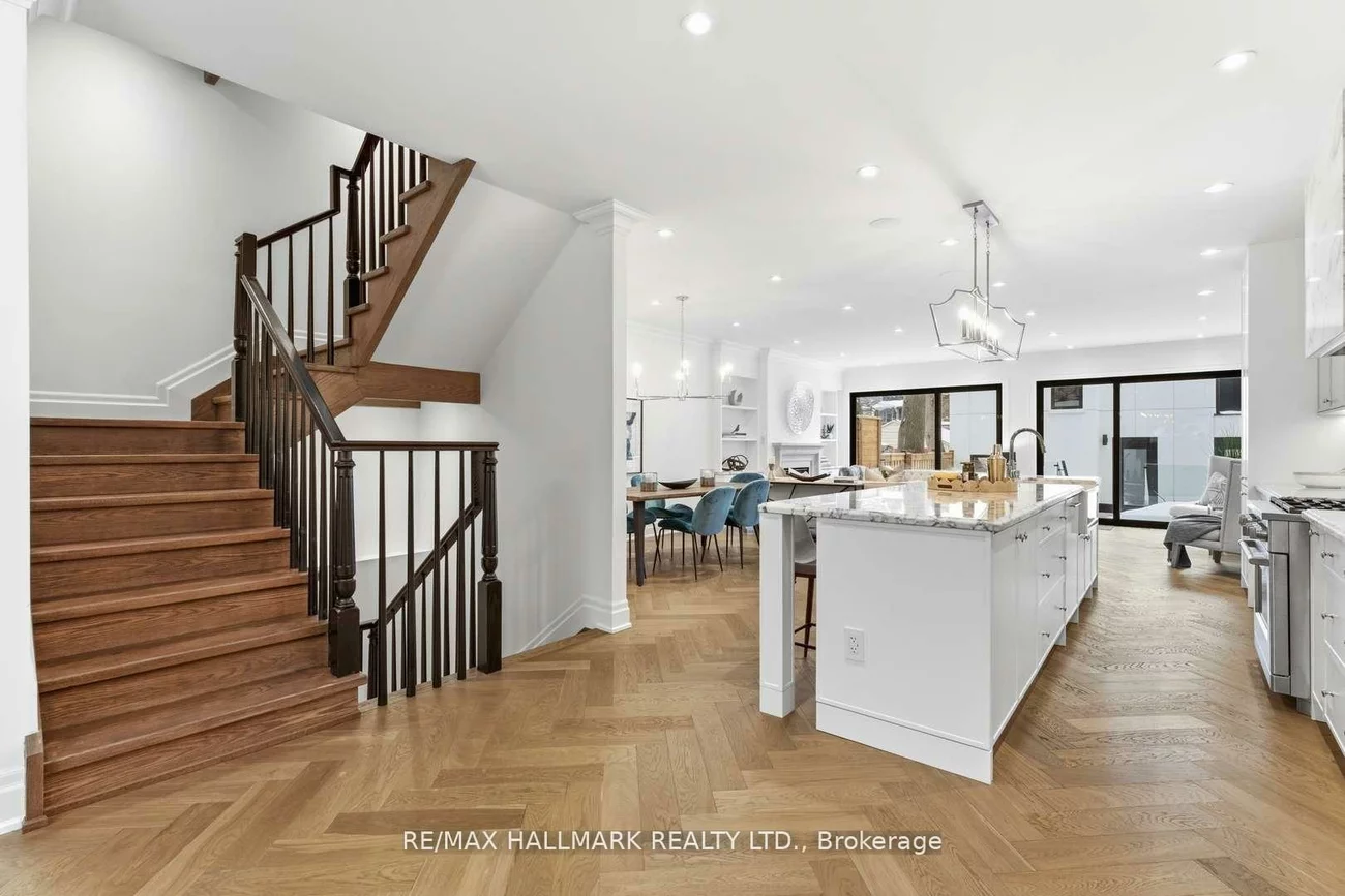 90, Garden, Roncesvalles, Toronto