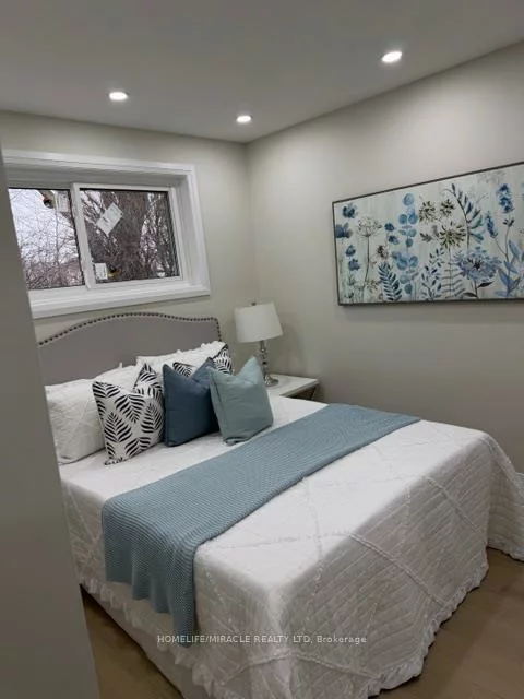 55, Taysham, Thistletown-Beaumonde Heights, Toronto