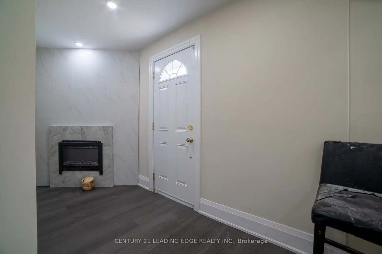 34, Petiole, Glenfield-Jane Heights, Toronto