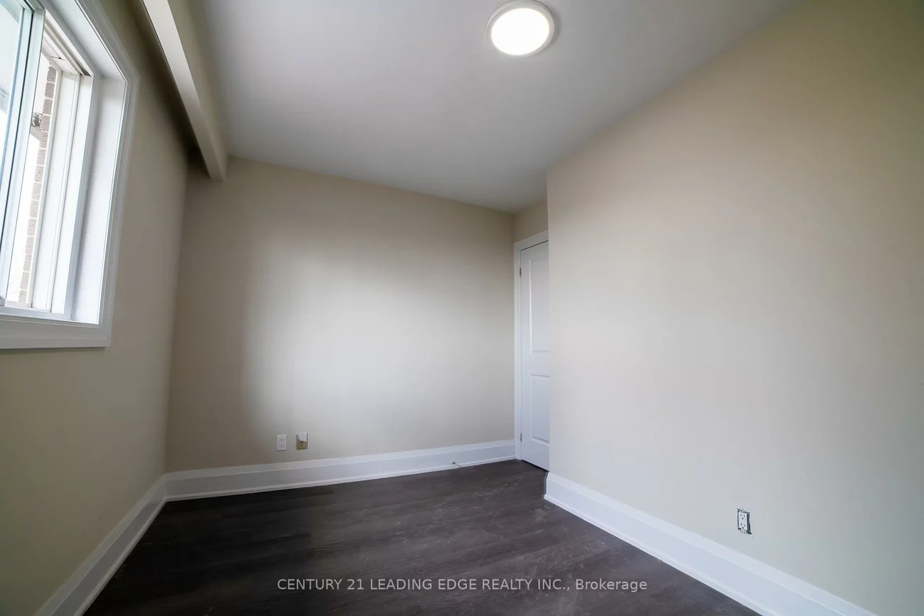 34, Petiole, Glenfield-Jane Heights, Toronto