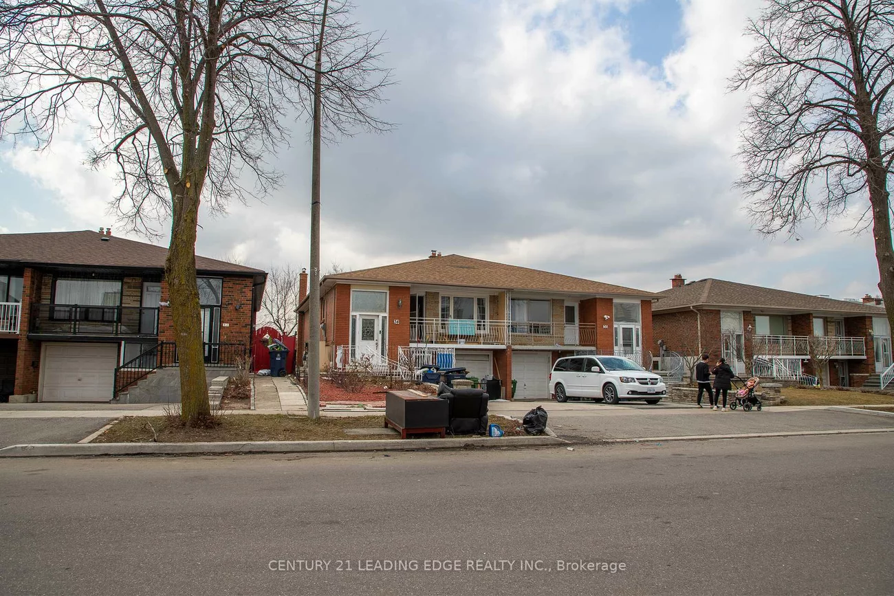34, Petiole, Glenfield-Jane Heights, Toronto