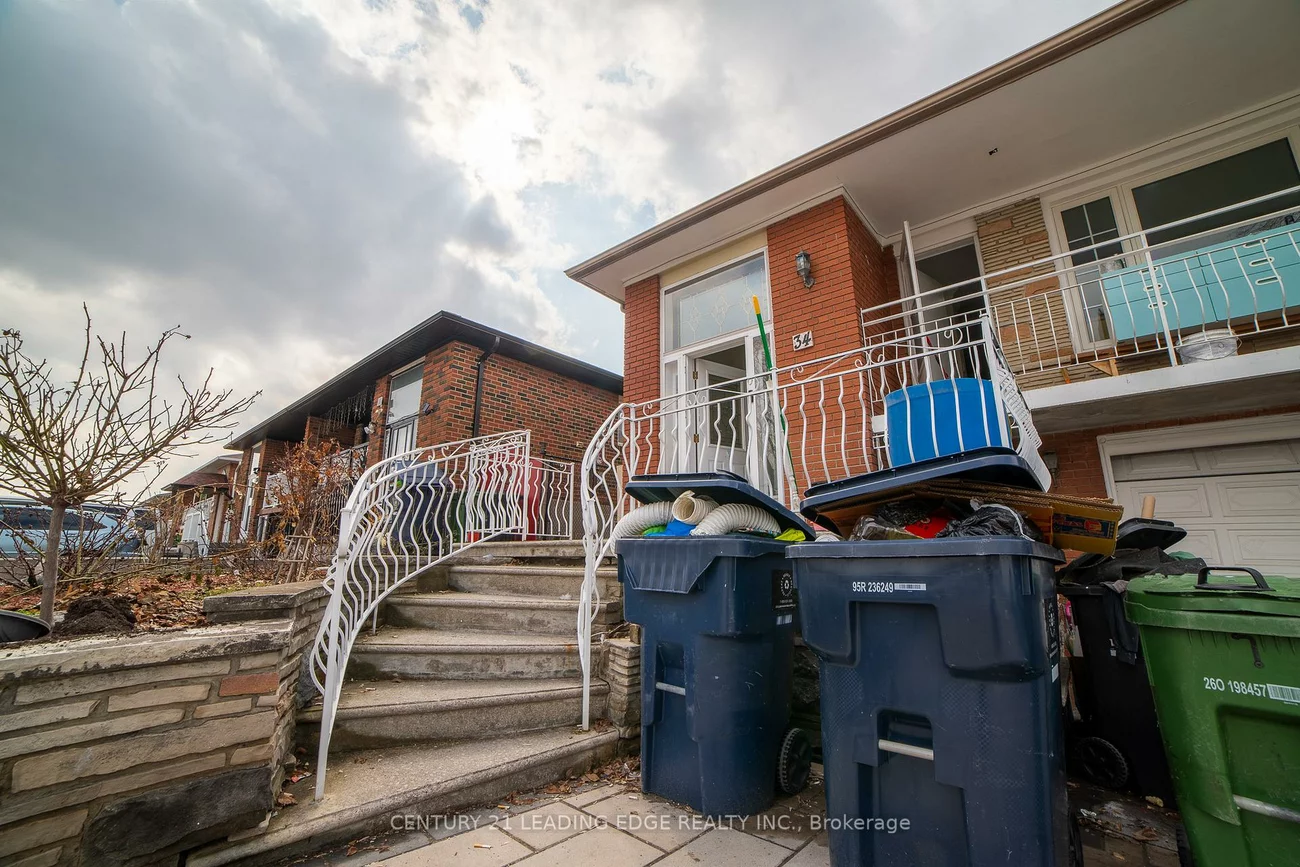34, Petiole, Glenfield-Jane Heights, Toronto