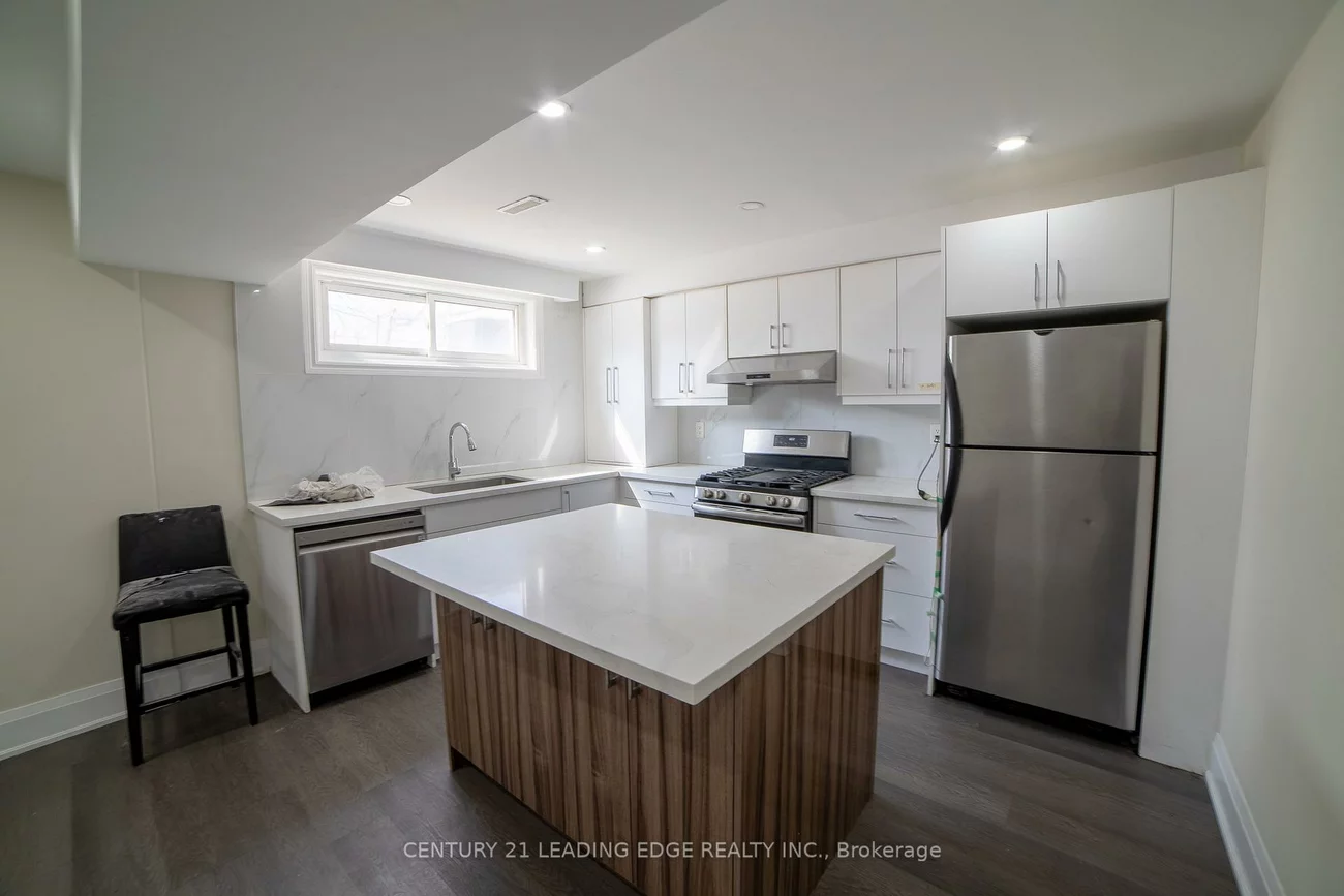 34, Petiole, Glenfield-Jane Heights, Toronto