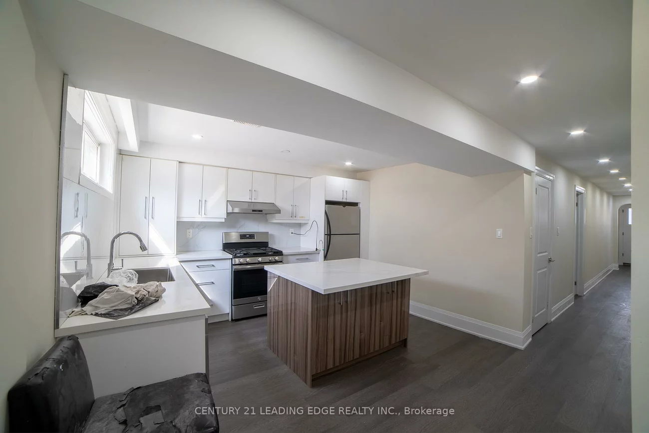 34, Petiole, Glenfield-Jane Heights, Toronto