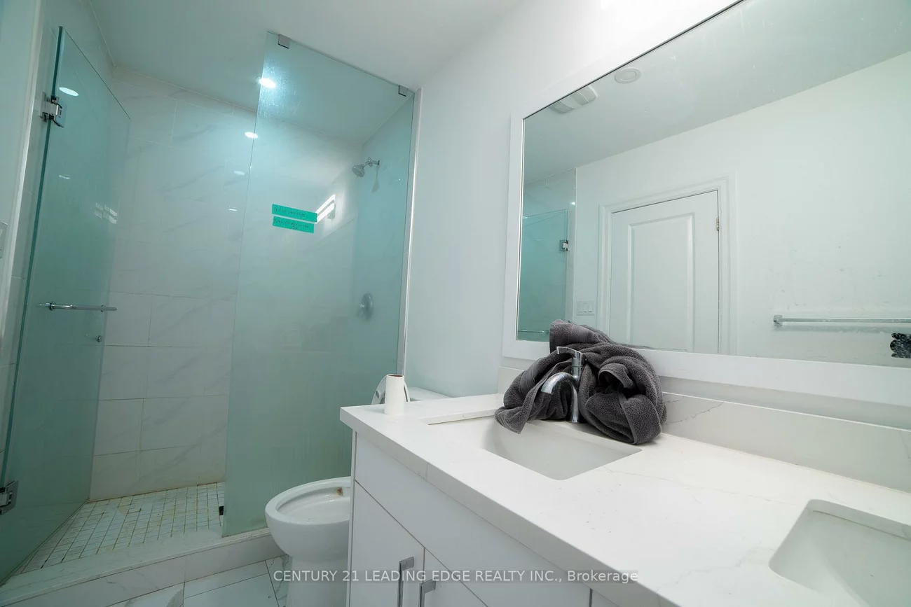 34, Petiole, Glenfield-Jane Heights, Toronto