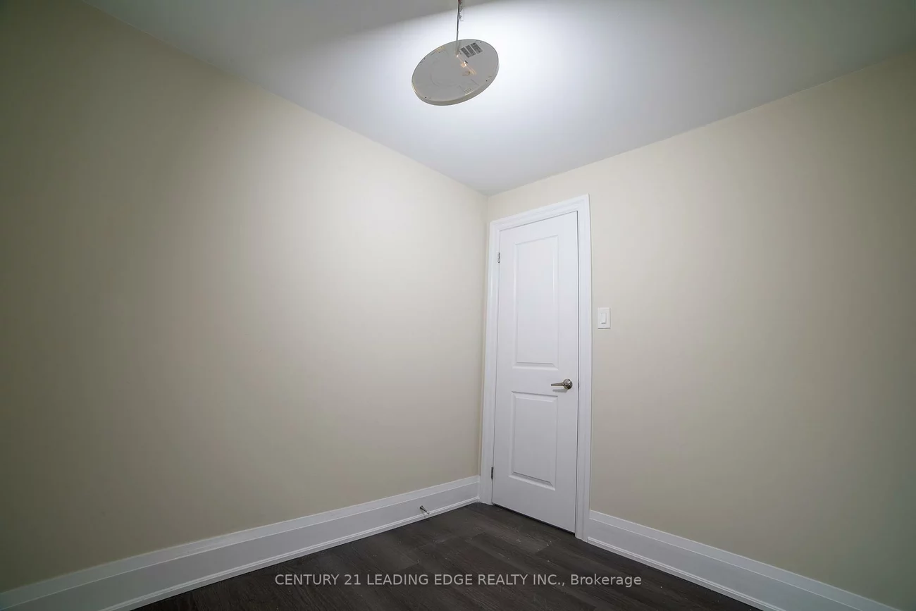 34, Petiole, Glenfield-Jane Heights, Toronto