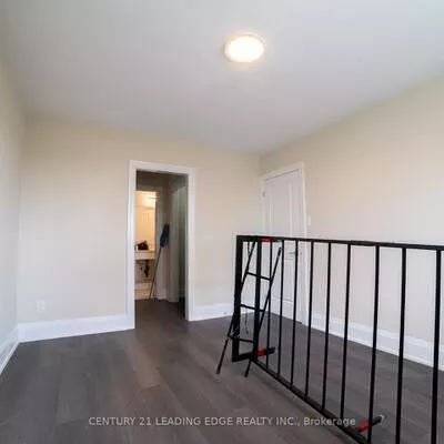 34, Petiole, Glenfield-Jane Heights, Toronto