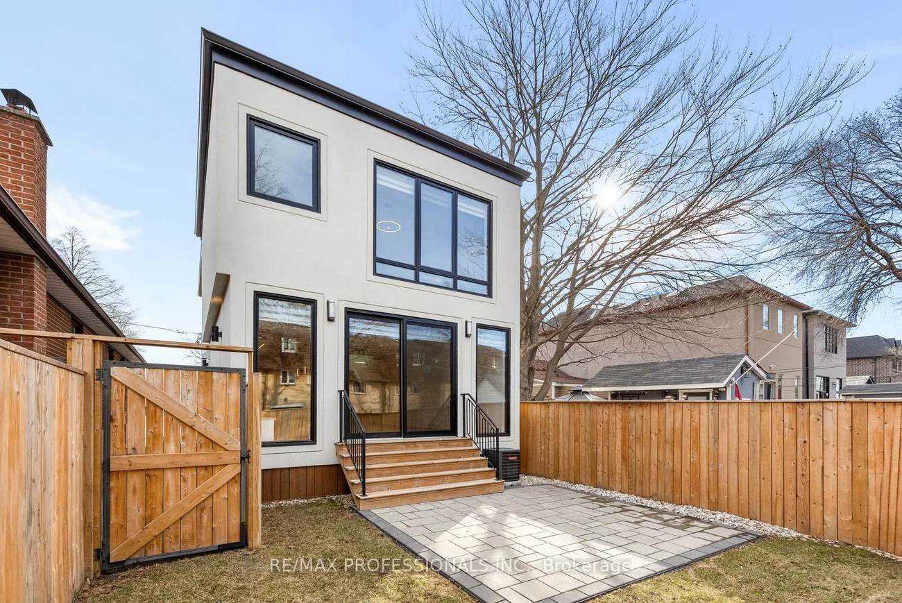 84, Twenty Ninth, Long Branch, Toronto